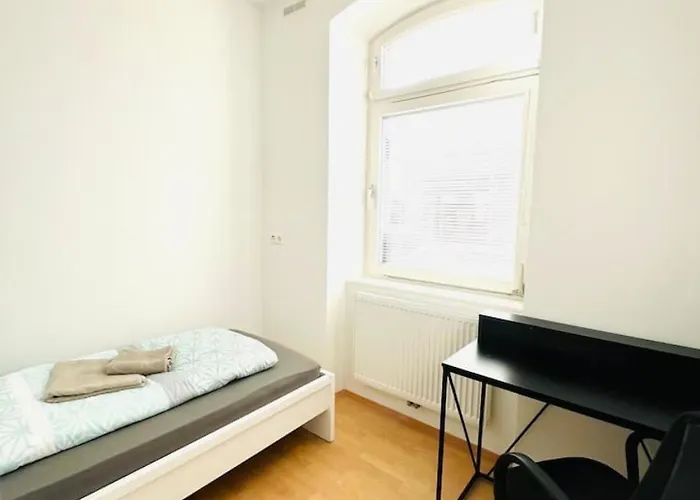 New Modern Parking Singlesizeroom In Top2